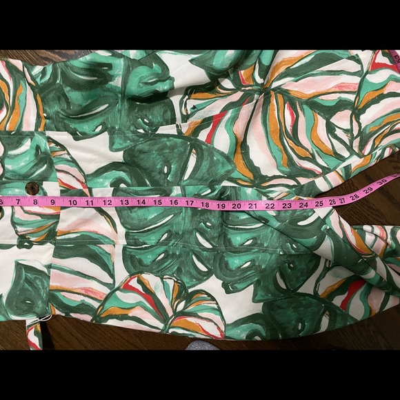 Wide leg belted jumpsuit size 4 - Picture 7 of 8